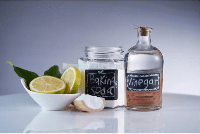 Baking Soda and vinegar with lemons